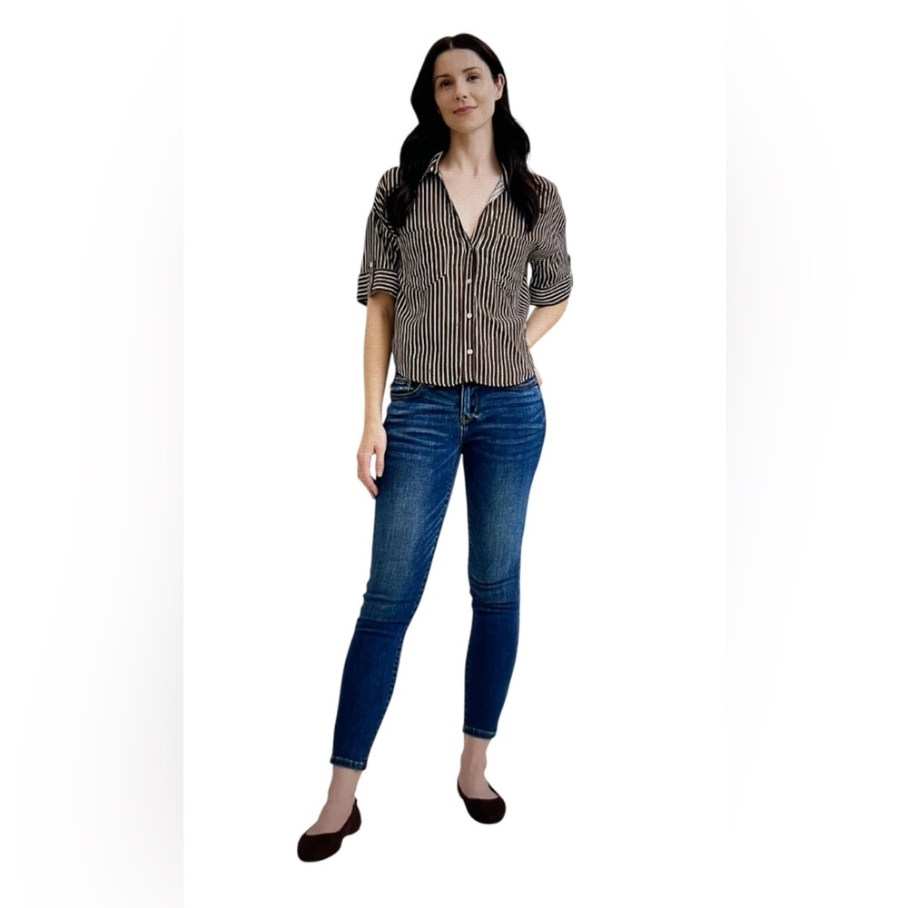 JUDY BLUE Ella Mid Rise Handsand Classic Skinny Jeans Medium Blue Size 30